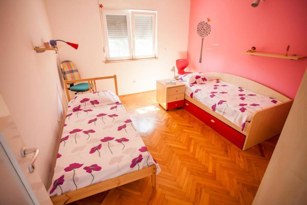 プーラ House Peliniヴィラ エクステリア 写真